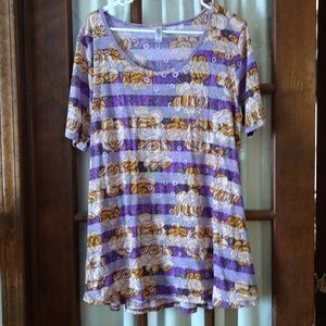 Lularoe L Perfect Tee